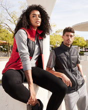 Kép betöltése a galériamegjelenítőbe: James&Nicholson Hibrid Polár Unisex Mellény