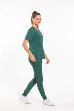 Kép betöltése a galériamegjelenítőbe: Wio Női Janet Szett - Zöld