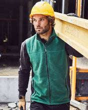 Kép betöltése a galériamegjelenítőbe: James & Nicholson Polár Mellény Zöld