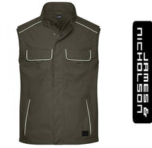 Kép betöltése a galériamegjelenítőbe: James & Nicholson Solid Style mellény OlivaZöld