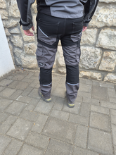 Kép betöltése a galériamegjelenítőbe: Rewear - Rider Stretch Deréknadrág
