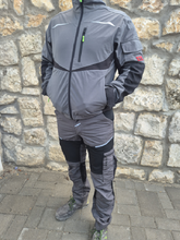 Kép betöltése a galériamegjelenítőbe: Rewear Rider Stretch Softshell Kabát/Dzseki
